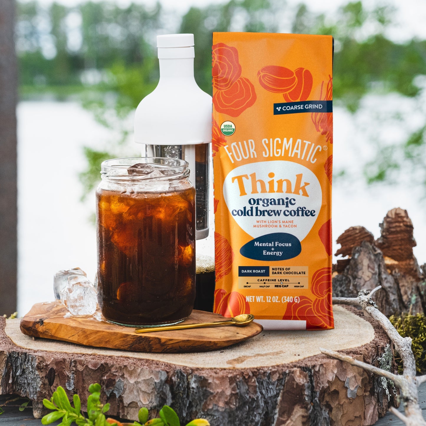 cold-brew-bottle-z7 Cold_Brew_Lifestyle_Photos_Outdoor_2024.jpg