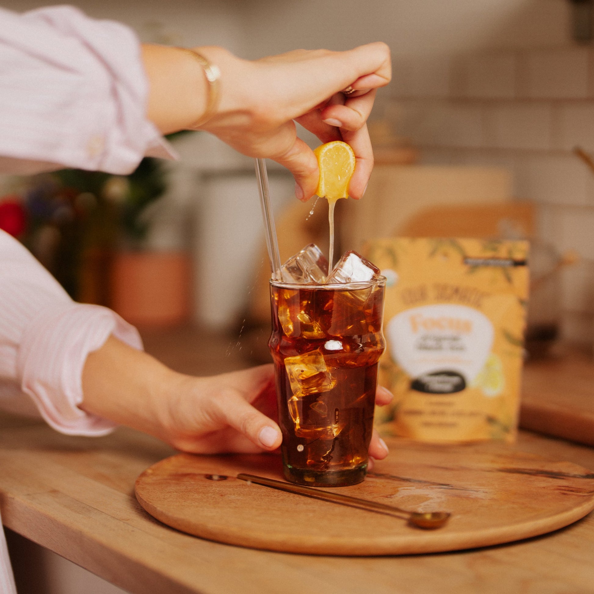 focus-black-tea-z7 Focus_Tea_Lifestyle_Iced-1.jpg