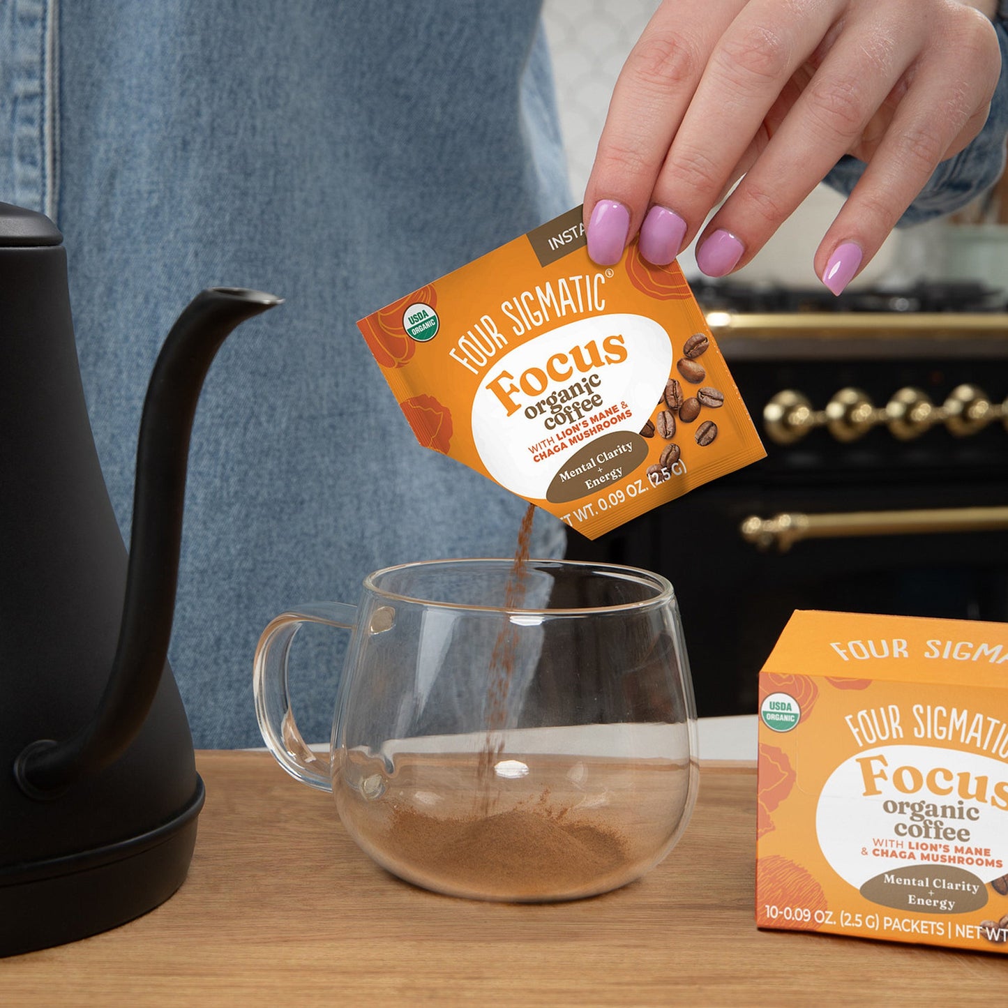 focus-instant-coffee-packets-w9 focus-instant-ss-lifestyle-2026.jpg